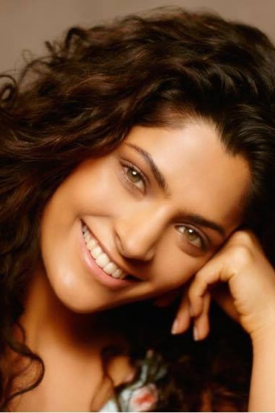 Saiyami Kher, Actor in Rey
