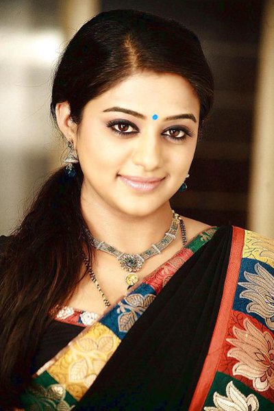 Priyamani, Actor in G.D.N