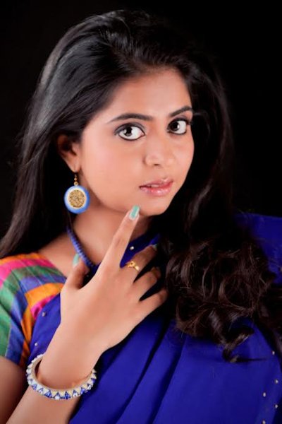 Gayatri Rema, Actor in Vizhithelu