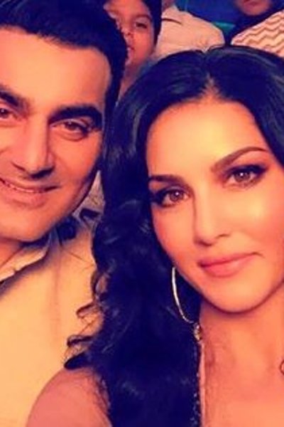 Tera Intezaar official poster