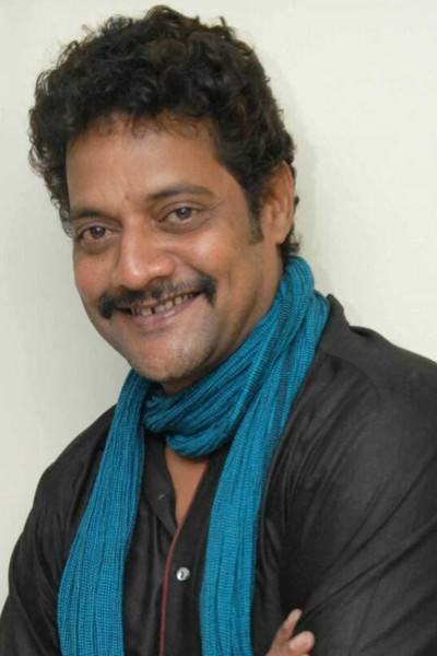 P. Ravi Shankar, Lawyer Viswanath in Theppa Samudram