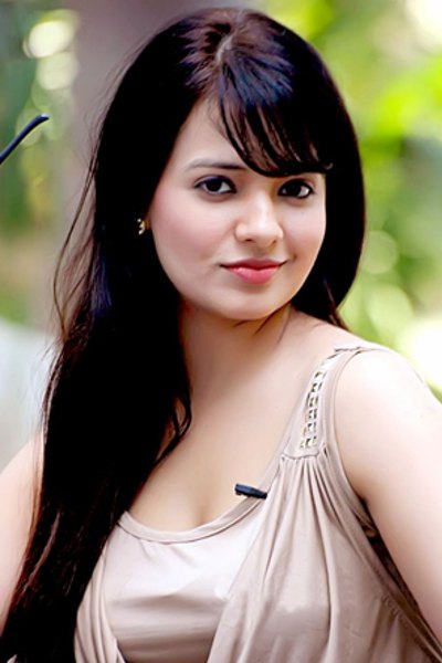 Saloni Aswani, Actress in Chukkallo Chandrudu