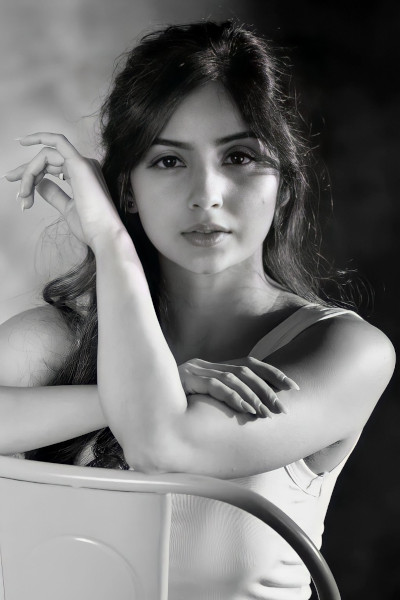 Kashmira Pardeshi, Actor in Paramporul