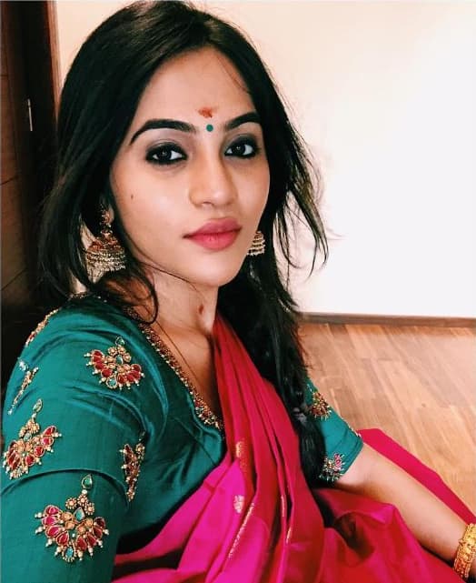 Bhavani sre profile photo