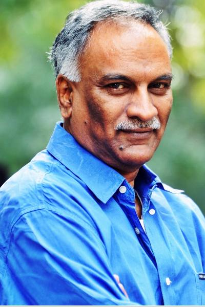 Tammareddy Bharadwaja, Himself in Ee Rojullo