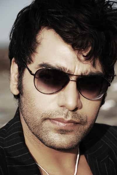 Ashutosh Rana, Grenadier Yogendra Singh Yadav in LOC Kargil