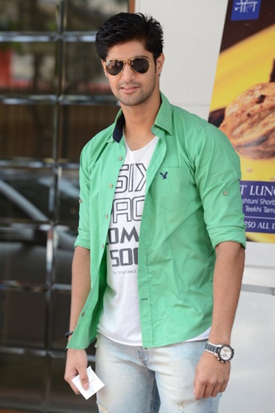Tanuj Virwani, Actor in Luv U Soniyo