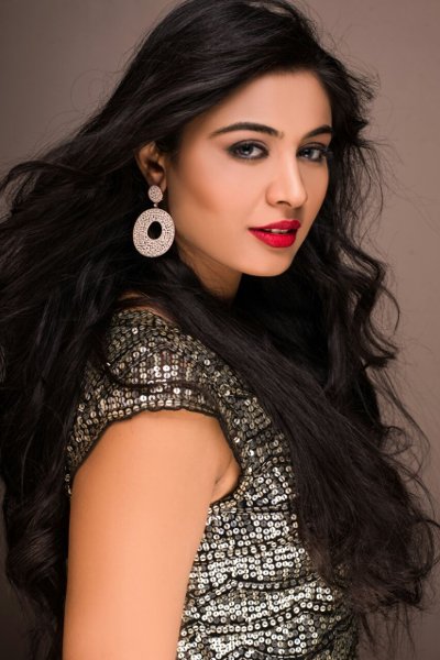 Neha Hinge