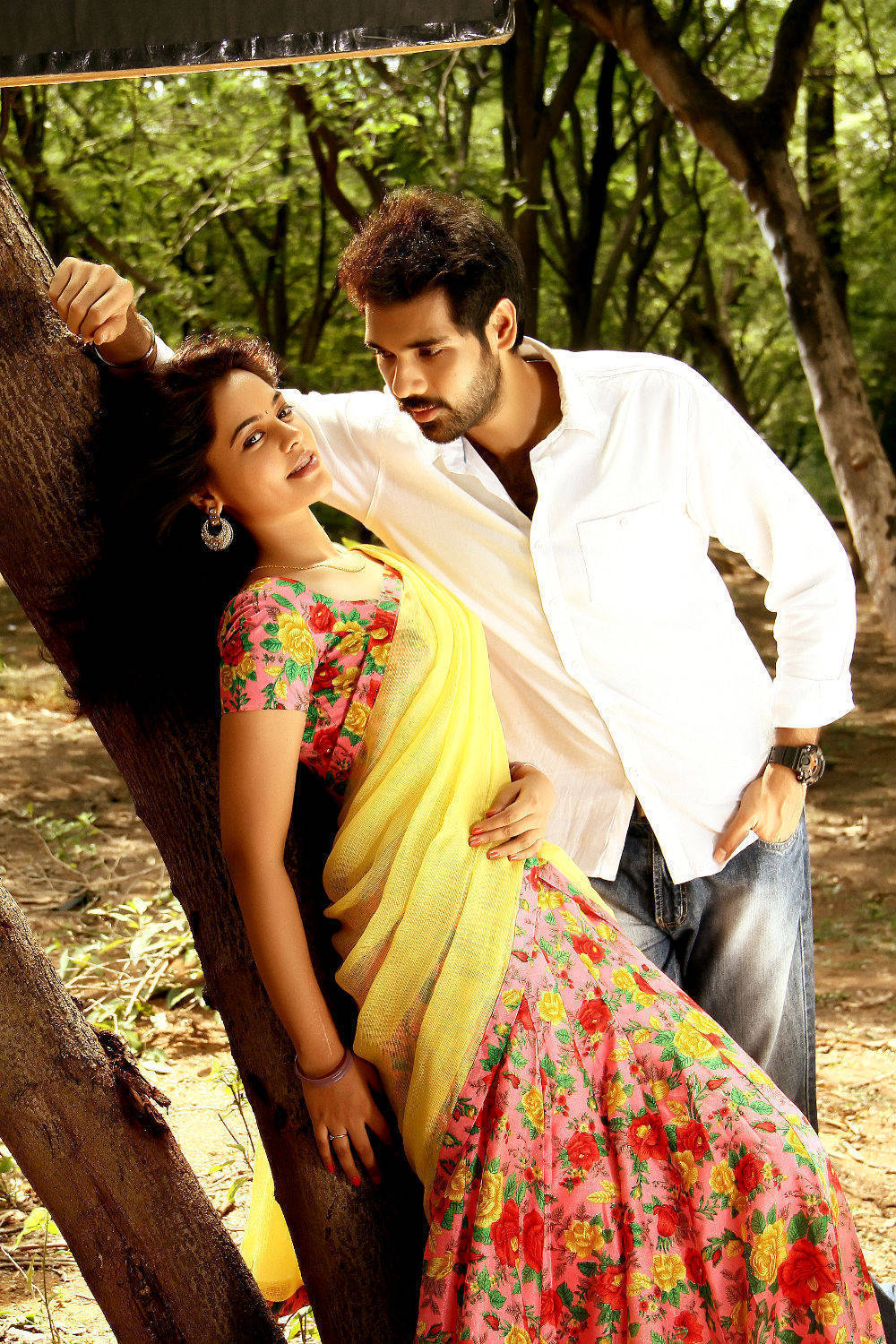 Jackson Durai Tamil Movie Stills | Sibiraj, Bindhu Madhavi