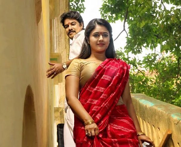 Muthina Kathrika Latest Stills starring Sundar C, Poonam Bajwa