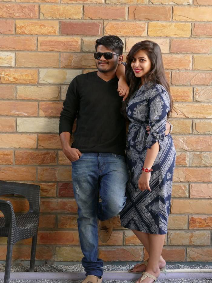 Nenu Seethadevi Telugu Movie Stills starring Chitukula Sandeep, Komali