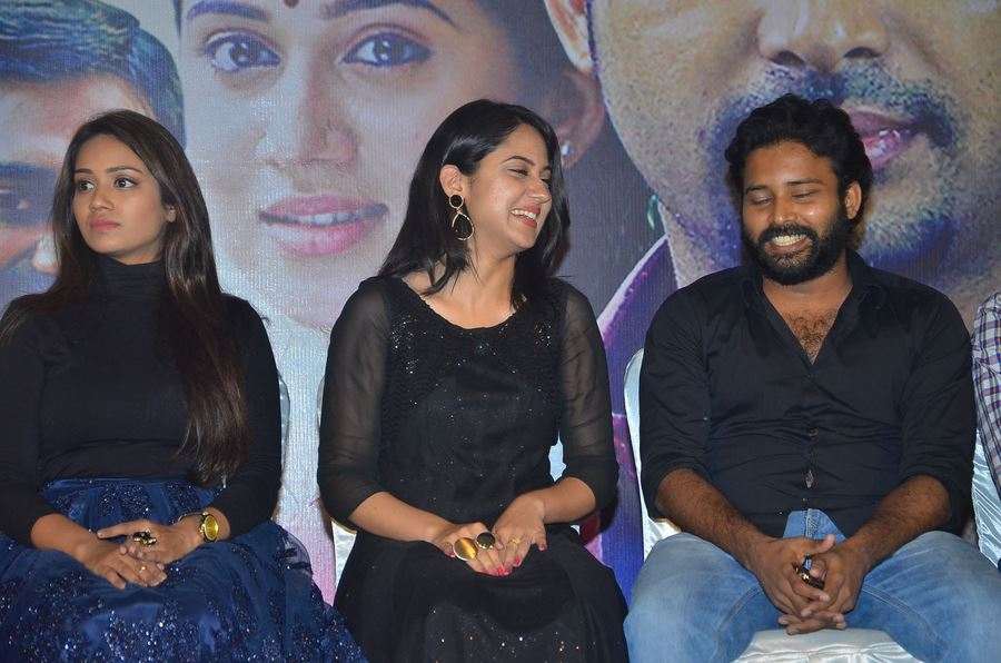 Oru Naal Koothu Movie Press Meet Stills Nivetha Pethuraj, Mia George, Dinesh