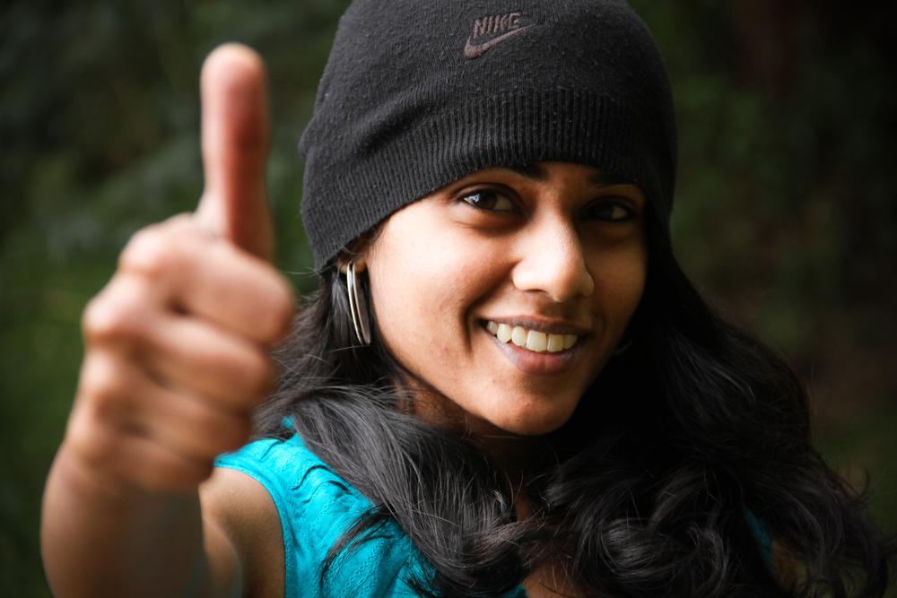 Vitthaiyadi Naanunakku Tamil Movie stills starring Sowra Syed