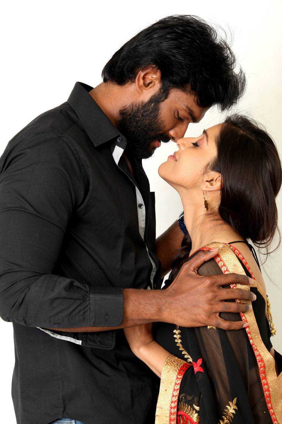 Starrer Charandeep and Rashmi Gautam's Antham Movie  Stills