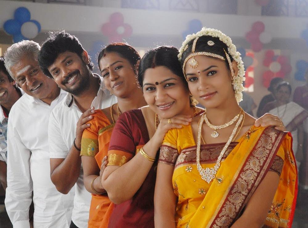 Angali Pangali Movie Stills starring Vishnu Priyan, Sanyathara, Soori, Dehi Ganesh, Meera Krishnan