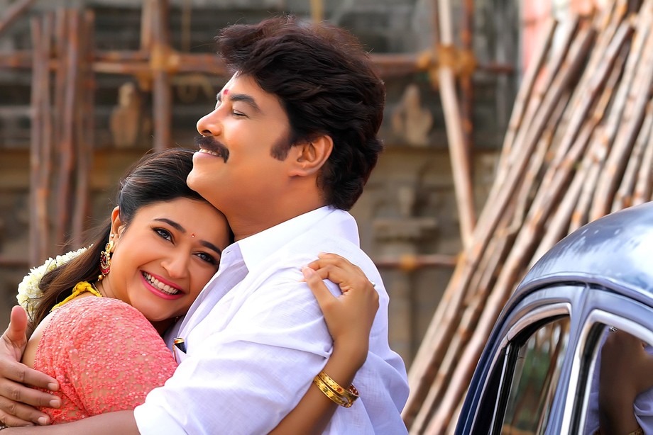 Muthina Kathrika Stills - Sundar. C, Poonam Bajwa