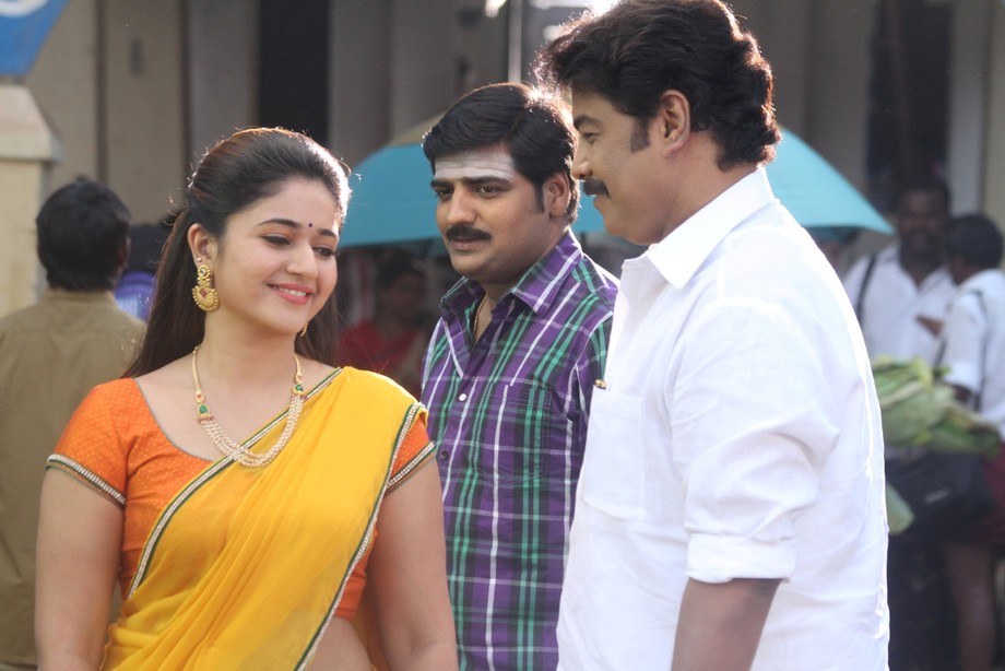 Muthina Kathrika Stills - Sundar. C, Poonam Bajwa