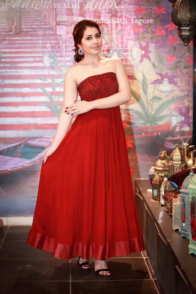 Raashi Khanna Stills At 50 days of Supreme Celebrations