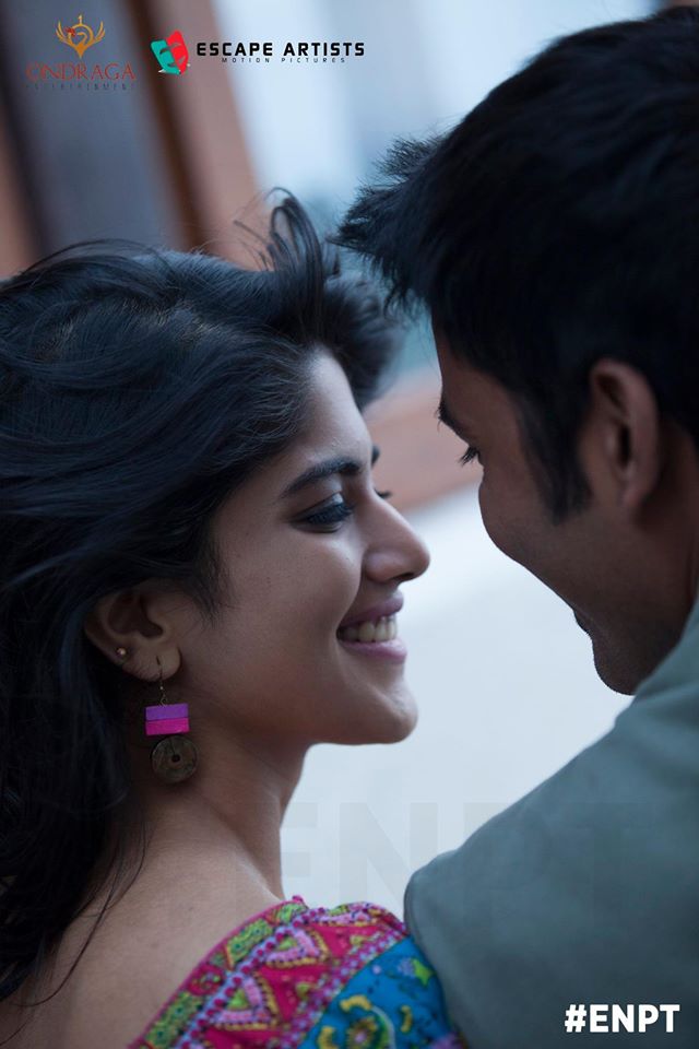 Dhanush and Megha Akash in Yenai Nokki Paayum Thotta