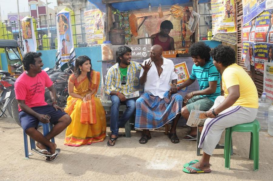 Atti Movie Stills | Ma Ka Pa Anand, Ashmita and Motta Rajendran