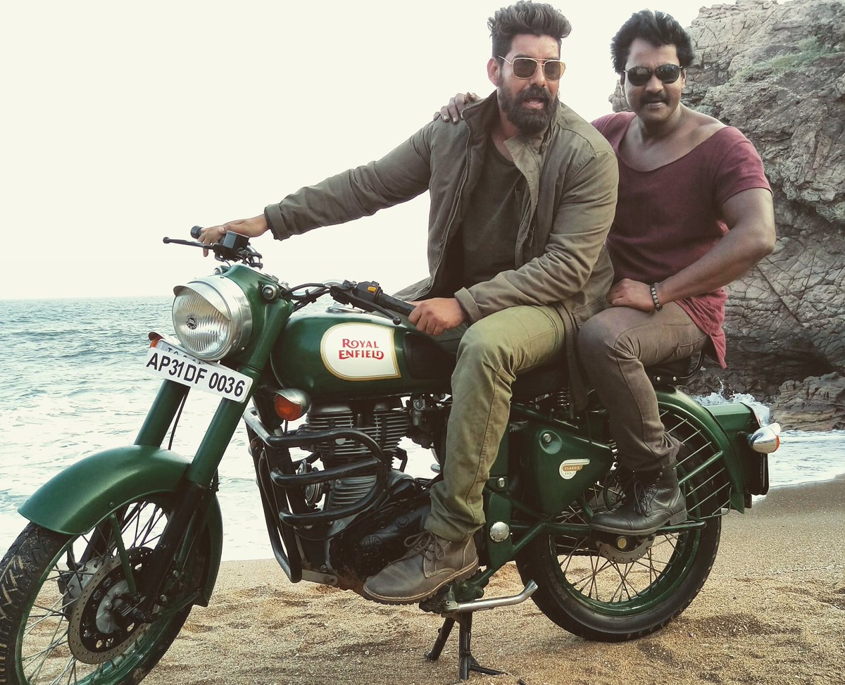 Sunil, Kabir Duhan Singh | Jakkana Telugu Movie Shooting Spot Stills