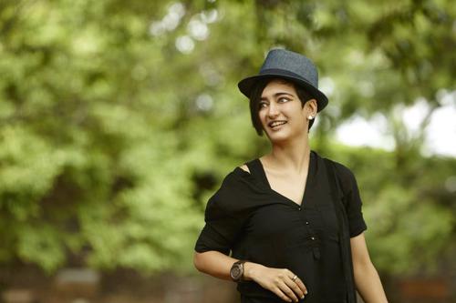 Shamitabh Hindi Movie Stills | Akshara Haasan