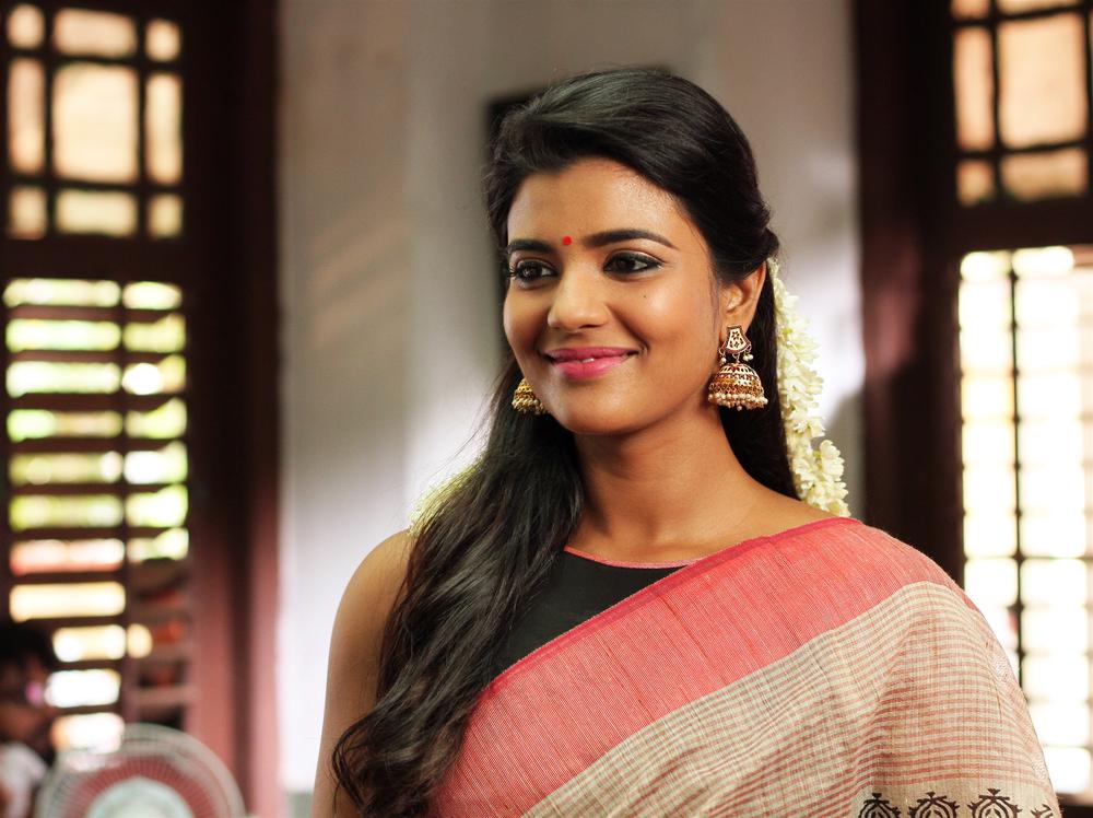 Aishwarya Rajesh Stills From Kattappavae Kaanom