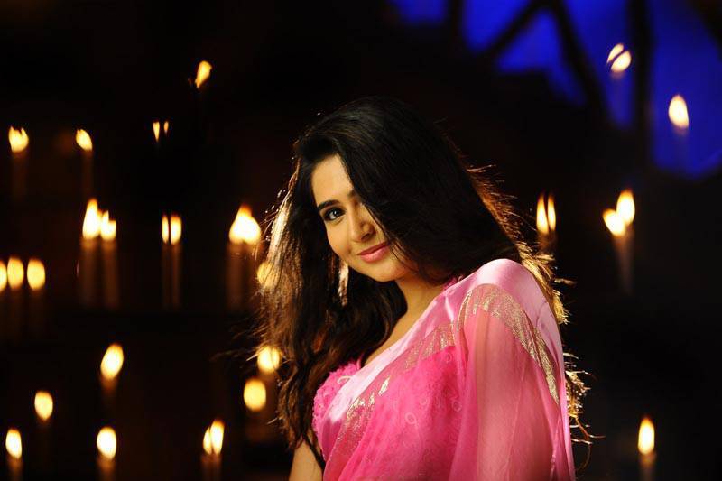 Marala Telupana Priya Telugu Movie Stills | Prince Cecil and Vyoma Nandi