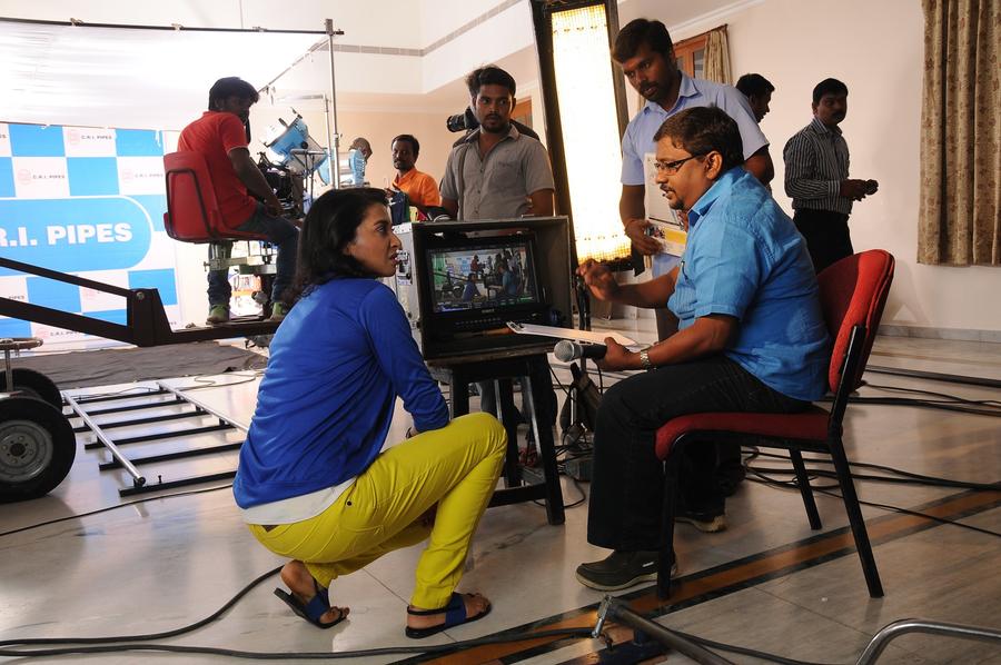 Meow Tamil Movie Working Stills