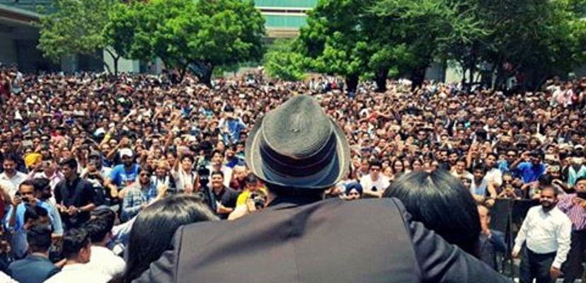 Akshay Kumar, Ileana D'Cruz and Esha Gupta stills at Amity University
