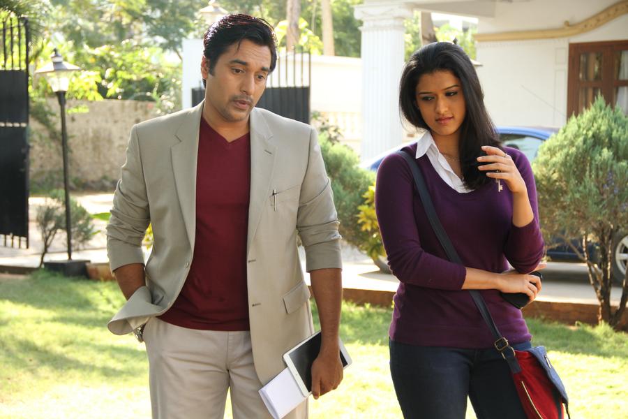 Oru Mugathirai Tamil Movie Stills