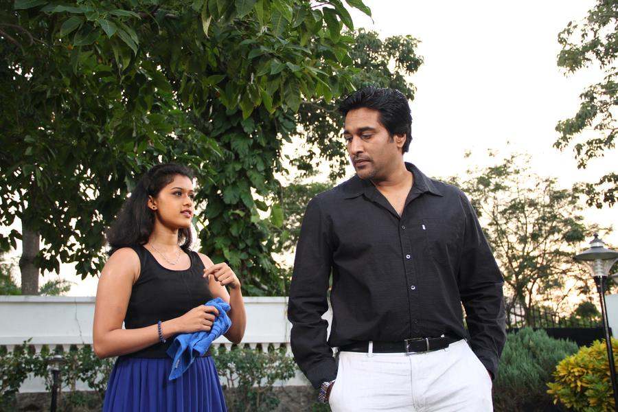 Oru Mugathirai Tamil Movie Stills