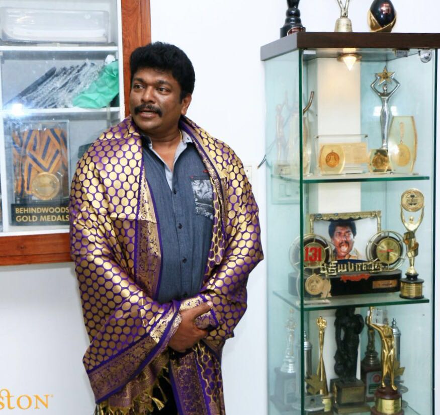 Parthiepan Received \"Distinguished Director\" Award