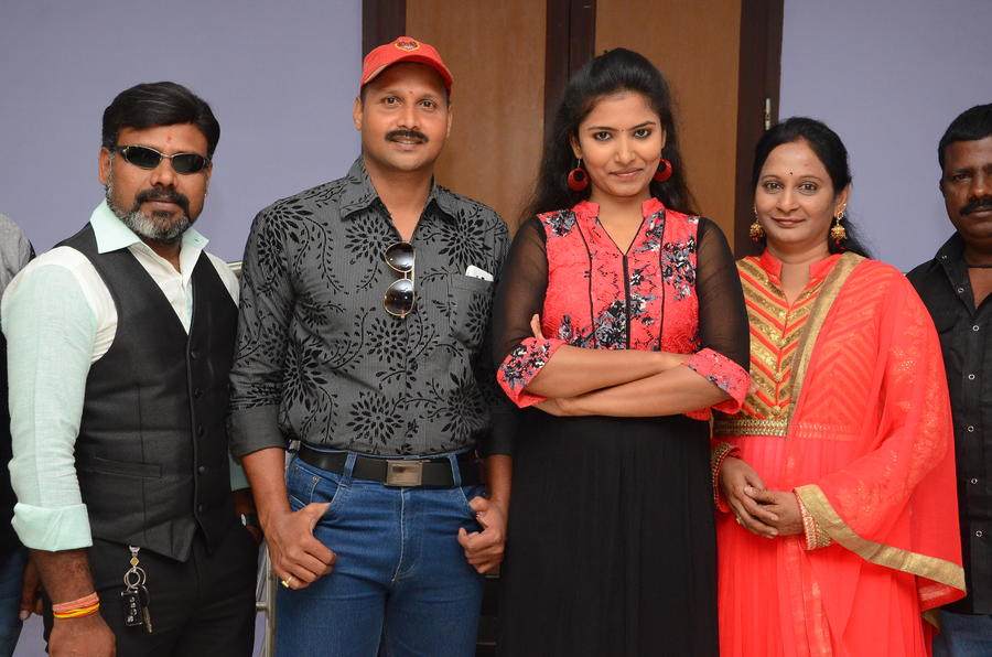 Yuva Tejam Telugu Movie Press Meet Stills - S Srinivasulu and Lakshmi Shilpa