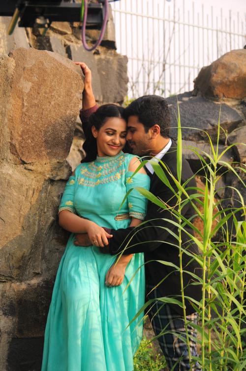 Malli Malli Idi Rani Roju Telugu Movie Stills | Sharwanand, Nithya Menen