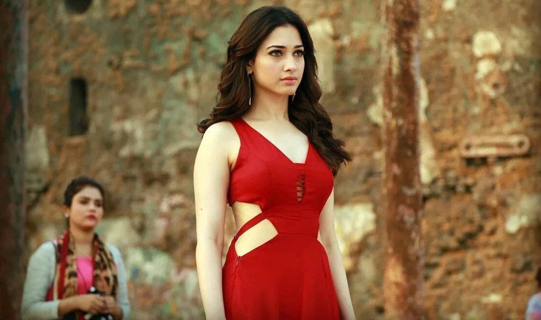 Tamannaah Stills from Abhinetri/Devi/Tutak Tutak Tutiya Movie 