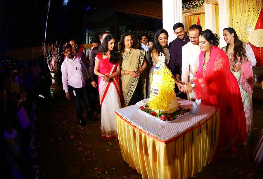 Actress Radha 25th year Wedding Anniversary Stills | Thulasi Nair, Karthika Nair