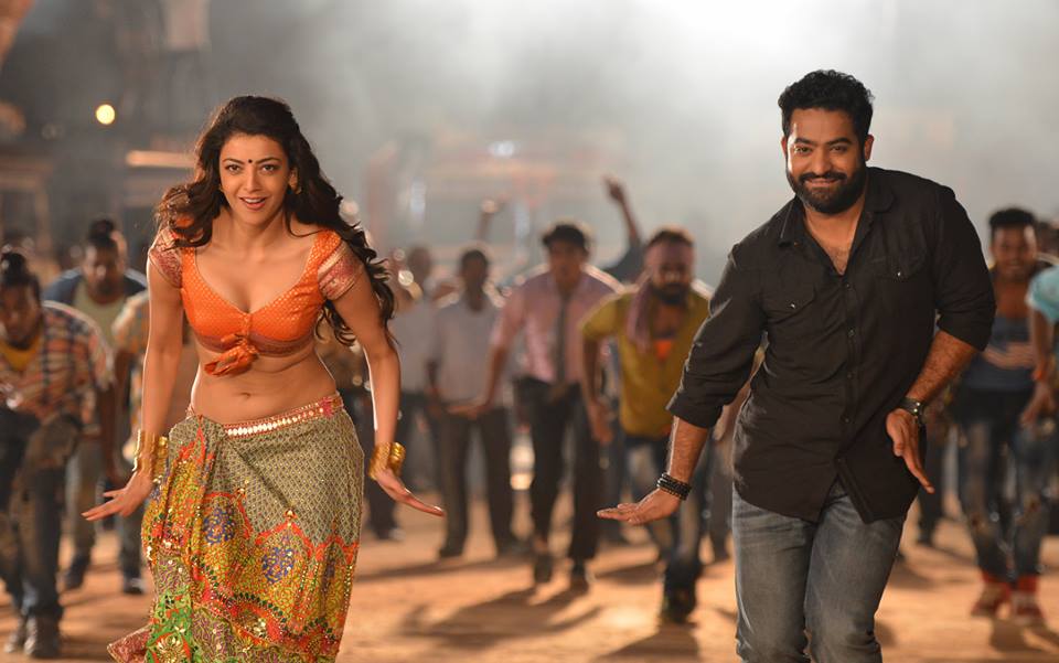 Jr. NTR and Kajal Aggarwal Stills In Pakka Local Song from Janatha Garage