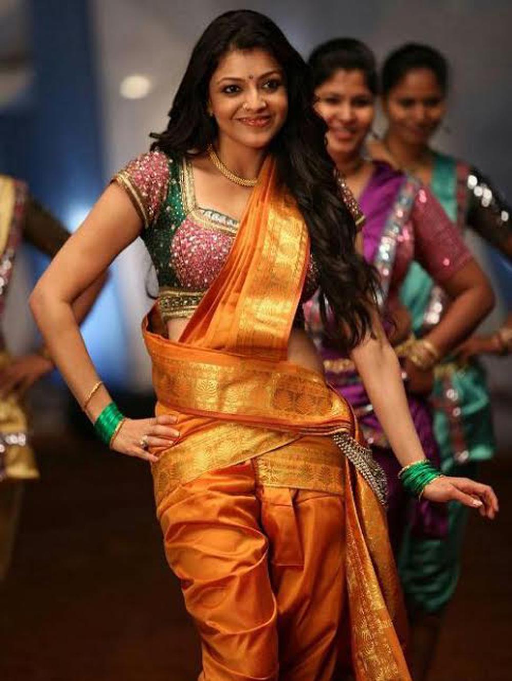 Kajal Aggarwal Hot Stills In Pakka Local Song from Janatha Garage