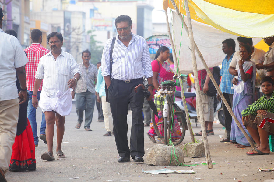 Sila Samayangalil Tamil Movie Stills | Prakash Raj