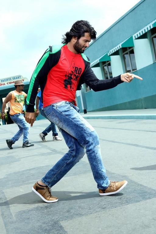 Vijay Deverakonda from Dwaraka Movie