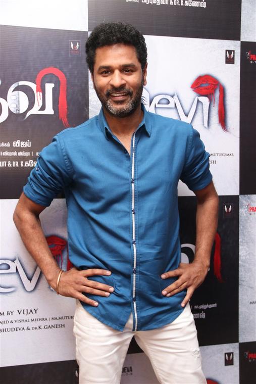 Devi(L) Press Meet Stills