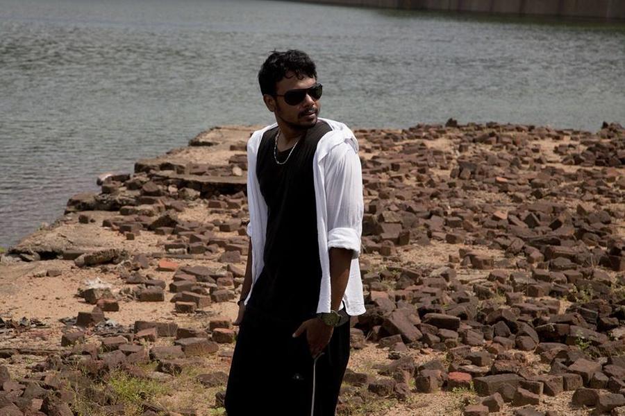 Odu Raja Odu Tamil Movie Stills | Abhishek K.S.