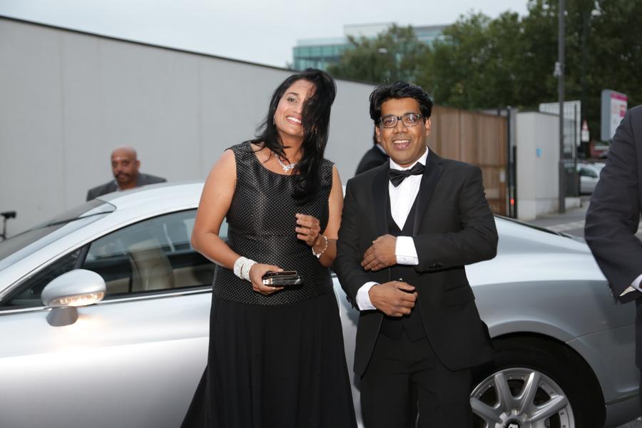 Red Carpet Preview Stills of Valla Desam | Anu Hasan, Director NT Nantha