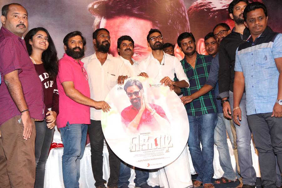Kodi Press Meet Stills | Director Durai Senthil Kumar, Dhanush, Music Director Santhosh Naryanan, Director Vetrimaaran, Anupama Parameswaran, Director Madan