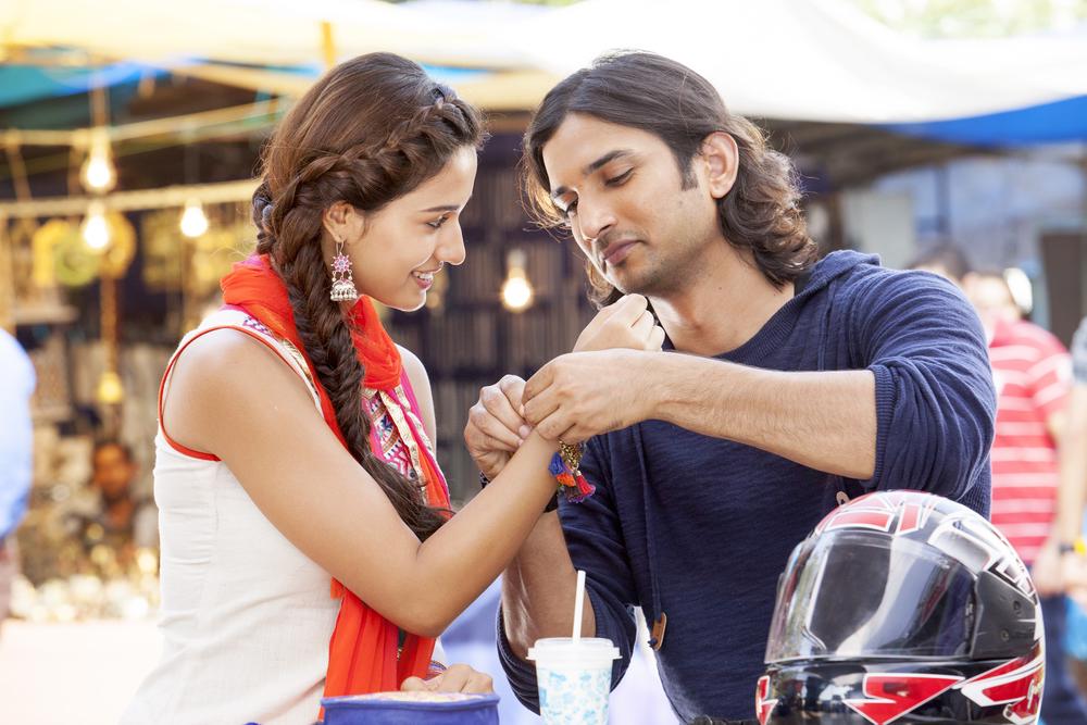 Sushant Singh Rajput and Disha Patani stills from MS Dhoni: The Untold Story