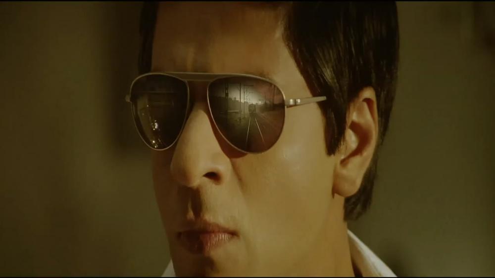 Shah Rukh Khan in Ra One