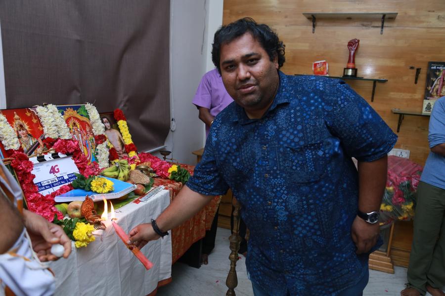  4G Tamil Movie Pooja Stills | Producer C. V. Kumar