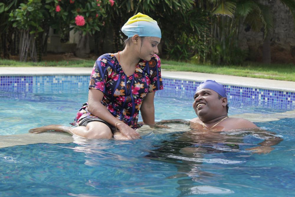kagitha kappal Tamil Movie Stills | Appukutty, Dhillijaa