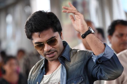 Vaalu Tamil Movie Stills | Simbu